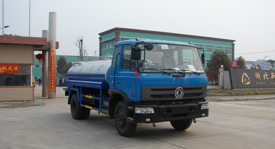 東風灑水車圖片