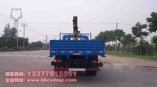 5噸隨車起重運(yùn)輸車圖片