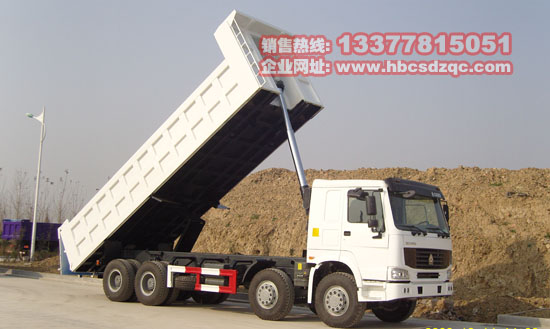 徐工隨車吊圖片