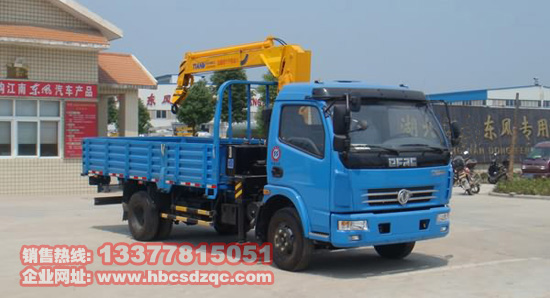 3.2噸隨車吊圖片