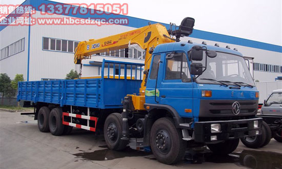 前四后八隨車吊圖片