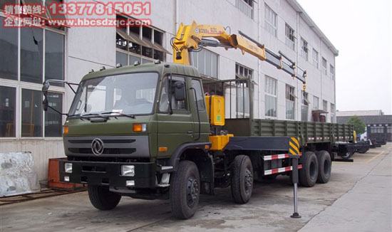 前四后八隨車吊圖片