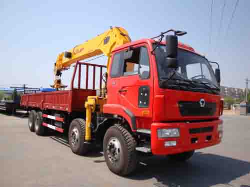 徐工前四后八隨車吊圖片