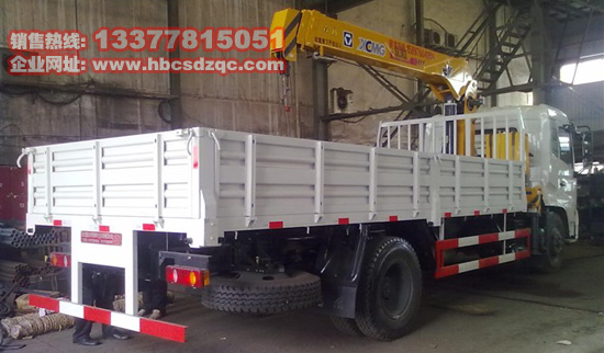 東風(fēng)天錦4噸隨車吊圖片