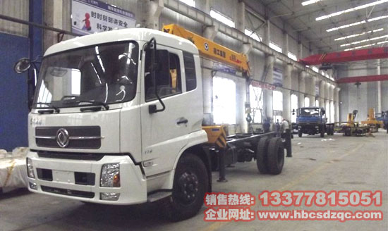 天錦4噸隨車吊圖片