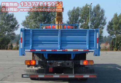 解放后雙橋隨車吊圖片