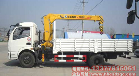 3.2噸隨車吊圖片