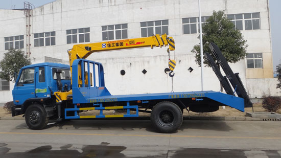 東風(fēng)隨車吊圖片