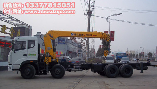 新款16隨車吊圖片