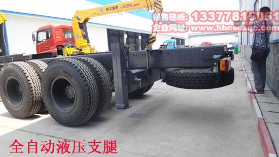 16噸最新隨車吊圖片