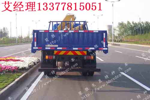 柳汽\乘龍5噸隨車吊XZJ5122JSQD型隨車起重運輸車