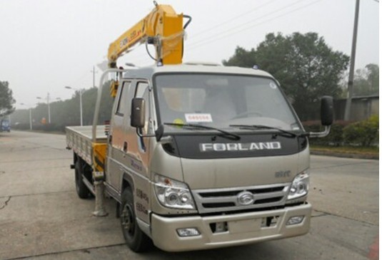 藍牌隨車起重運輸車