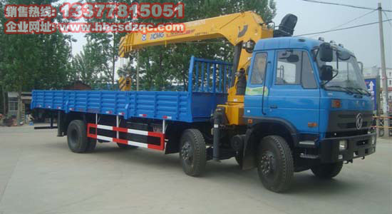 東風系列隨車起重運輸車