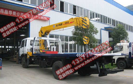 8噸多功能隨車吊程力威牌CLW5163TQZT4型清障車