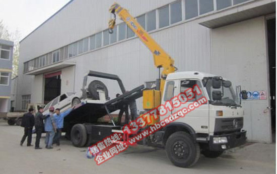 8噸多功能隨車吊程力威牌CLW5163TQZT4型清障車