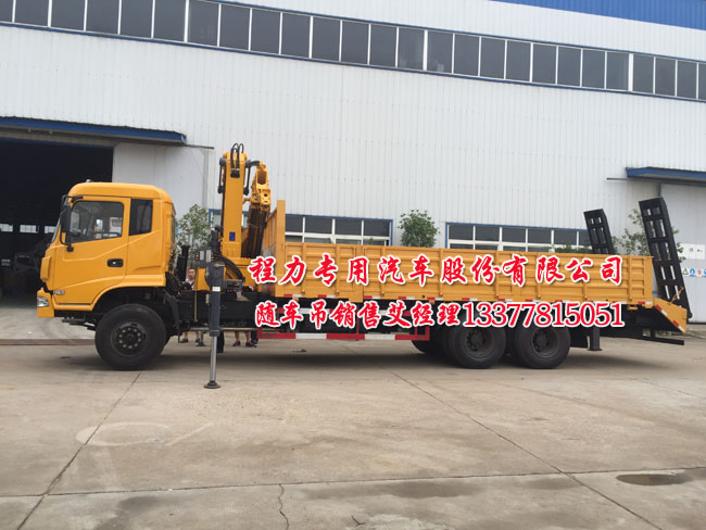 可以拉挖機隨車吊圖片