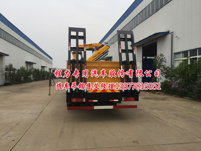 可以拉挖機隨車吊圖片