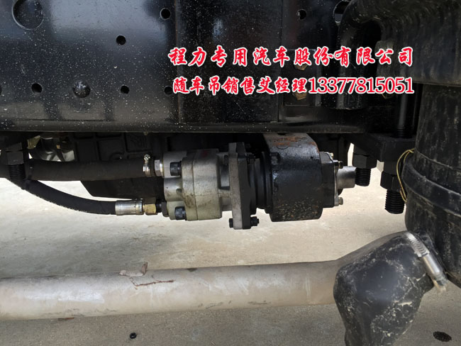 隨車吊最新圖片