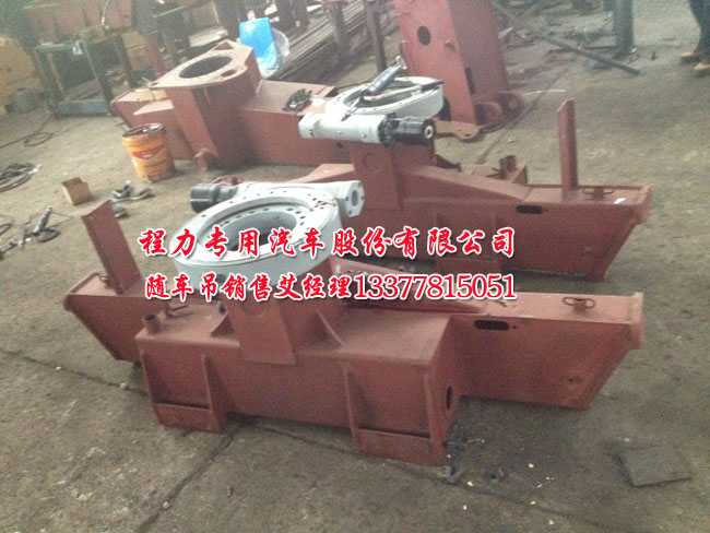 東風(fēng)天龍隨車吊