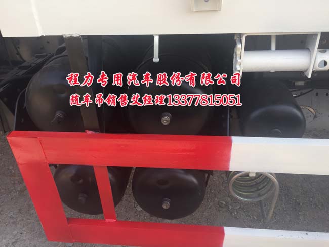 東風(fēng)天龍隨車吊