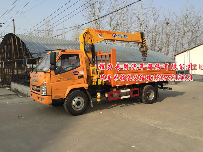 山東唐駿歐鈴隨車吊