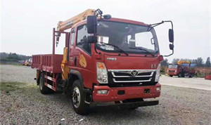 軸距短重汽豪曼隨車吊圖片