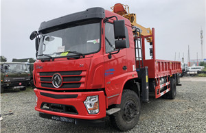 D3隨車吊8噸東風(fēng)暢行隨車吊圖片