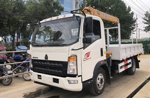 重汽王牌豪沃豪曼隨車吊廠家有現(xiàn)貨圖片