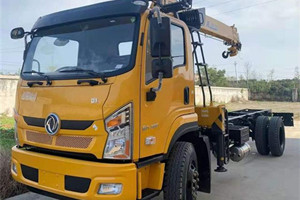 單排暢行D1隨車吊6米1貨廂圖片