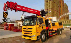 解放J6一拖二隨車吊清障車圖片