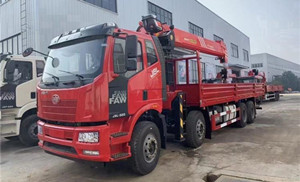 14���幝(ji��)���ǰ�ĺ���S܇���DƬ���ÈDƬ