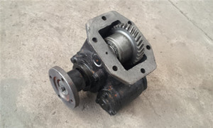 取力器與油泵相連_長(zhǎng)興吊機(jī)配件圖片