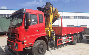 折臂12噸后雙橋隨車吊K5圖片