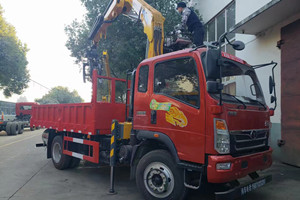 重汽豪曼隨車人隨車抓斗式垃圾車圖片