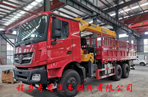 北奔V3六驅(qū)隨車吊北奔全驅(qū)隨車吊圖片