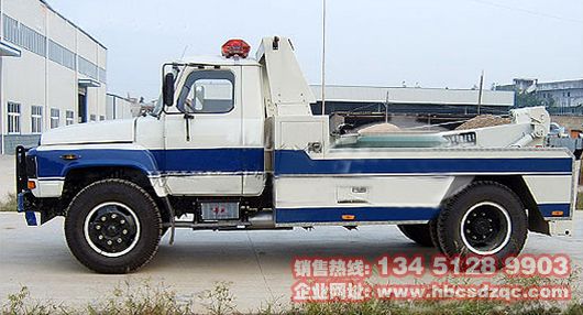 東風尖頭清障車圖片