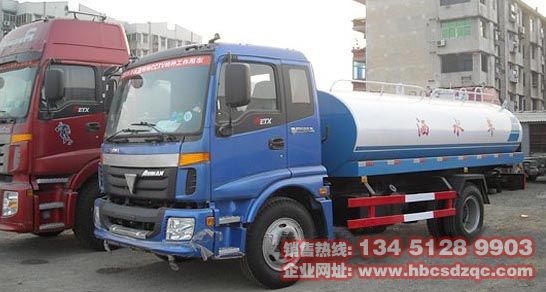 歐曼單橋灑水車圖片